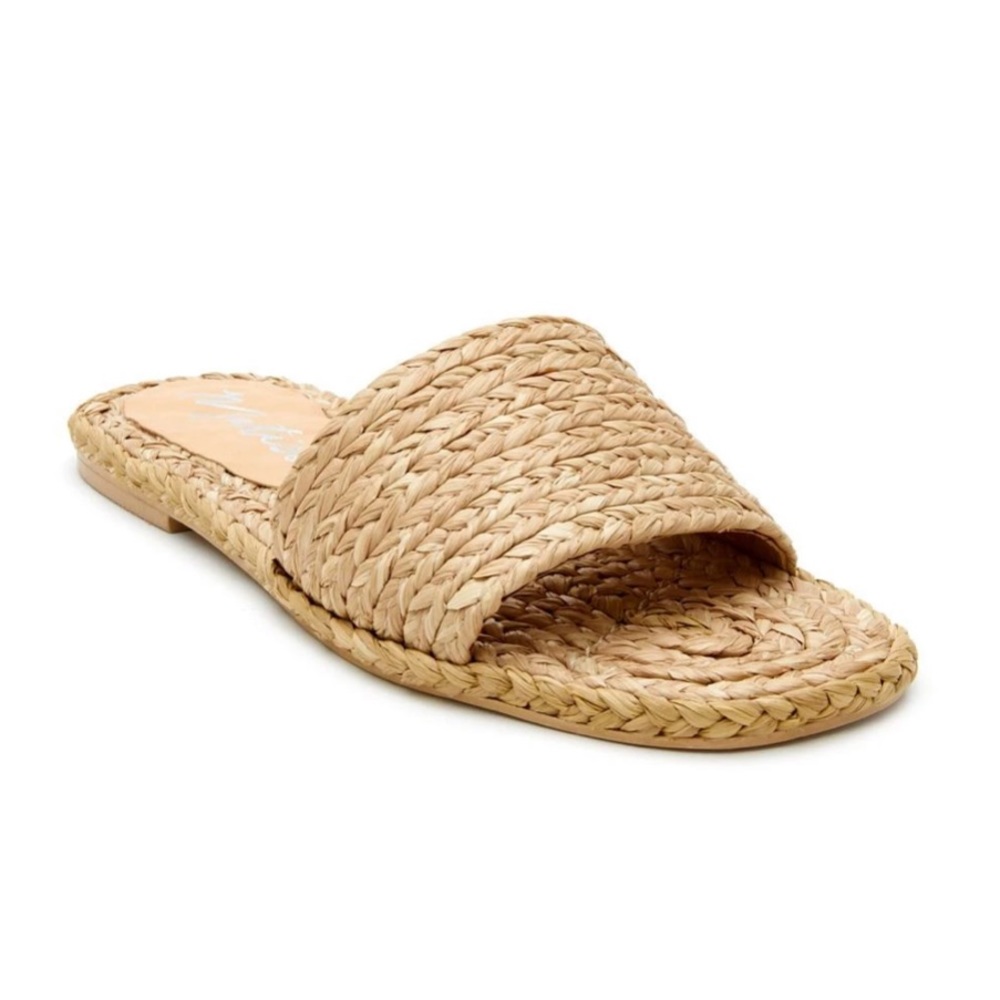 NWT Matisse sandals